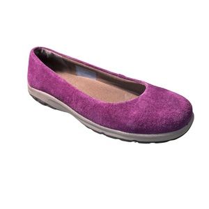 ***SALE*** Duluth Trading - Purple Suede Round Toe Slip On Flats - Size 7